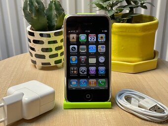 iPhone 2g – sběratelský kousek pro fanoušky Apple - 3