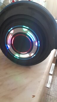 Hoverboard s LED a Bluetooth - 3