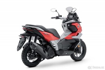 Skútr Voge SR1 125i ADV Červený - nový, záruka 4 roky - 3