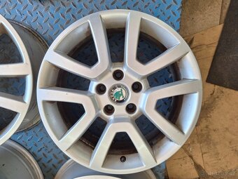 Prodám originál alu kola skoda yeti Spitzberg 5x112 r17 - 3