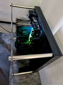 Pracovní / Herní PC (AMD Ryzen 5900X + RX 6600XT) - 3