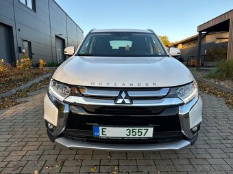 Mitsubishi Outlander 2.2 DI-D / 110kW / 2017 / 4x4 / tažné - 3