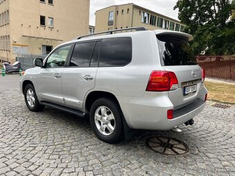 Toyota land cruiser V8 4x4 automat TOPSTAV 93 000km - 3