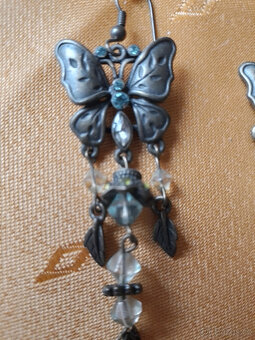 Náušnice vysací  kov.korálky - 3