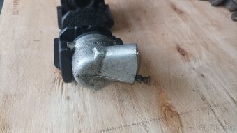 brzdové třmeny Renault 4, 5, 6. - 3