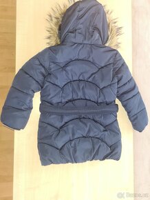 Dívčí zimní bunda s kožíškem - 3