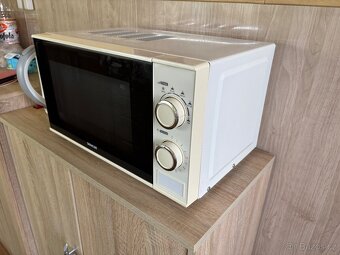 Mikrovlnná trouba. - 3