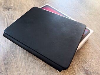 iPad Pro 11" 128GB, Apple Pencil, Magic Keyboard - 3