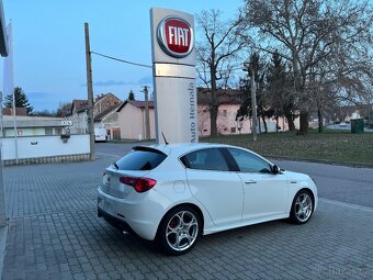 Giulietta Quadrifoglio Verde - 3