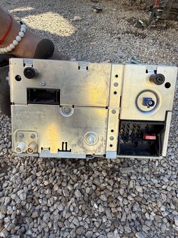 Originální autorádio VW MFD2 / RNS2 - 3