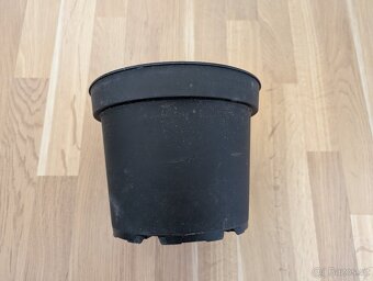 🪴 Sada 16 ks květináčů – průměr 22 cm - 3