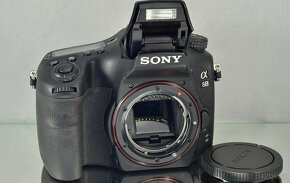 Sony SLT- A68 DSLR24,1MPix APS-C   12500 Exp. - 3