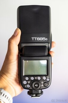 Blesk GODOX TT685 pro Canon - 3