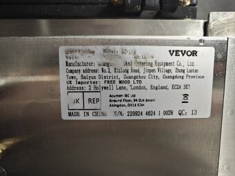 gastro Vaflovač - 1 550 W - vafle na špejli - 3