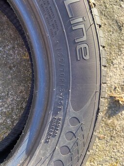 Pneu 155/70 R13 - 3