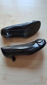 Damské lodičky . - 3