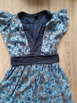 Modré letní květované šaty H&M - 3