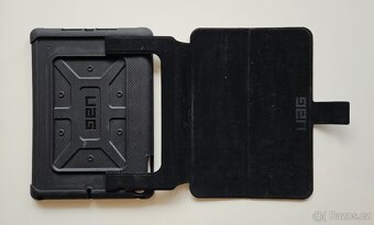 UAG pouzdro na iPad 6.generace - černé - 3
