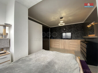 Prodej bytu 4+1, 88 m² s garáží, Semice u Písku - 3