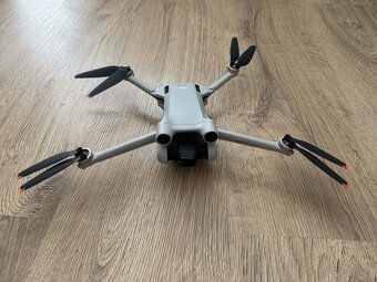 DJI Mini 3 Pro – Fly More Combo - málo používaný, jako nový - 3
