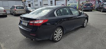 RENAULT LATITUDE 2.0 dCi 127kW - INITIALE PARIS - 3