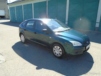Ford Focus 1.6i 16V - 3