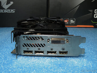 GIGABYTE AORUS GeForce GTX 1080 8G GDDR5X - 3