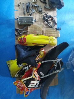 Suzuki RMZ 250 motocross 2006 dily - 3