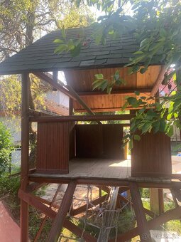 Domeček se skluzavkou a houpačkou - 3