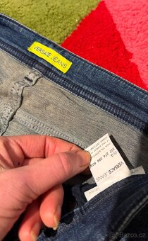 VERSACE PUSH-UP LUXUSNÍ DÁMSKÉ DŽÍNY W28(,M) - 3