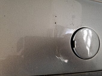 VW Touran 2008 Zadní nárazník - 3