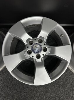 Alu Mercedes 5x112 17” A2044013602 - 3