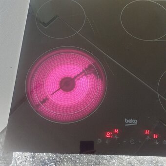 Sklokermicka varná deska - 3