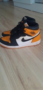 Nike Air Jordan 1 Yellow Toe - 3