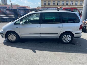 VOLKSWAGEN SHARAN AUTOMAT 1.9TDI 85KW 10/2009 - 3