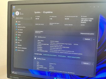Ryzen 3 2200G | Arctic Chladič | B350M |16GB DDR4 | SSD 128G - 3