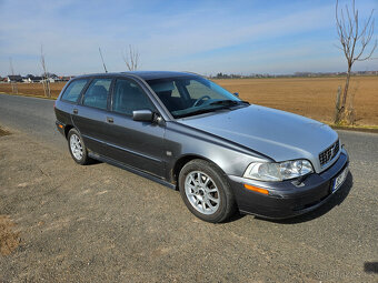 Volvo V40, 1,9D 75KW - 3