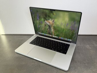 Macbook Pro 16" 2021 512GB / 16GB / M1 Pro / Silver - 3
