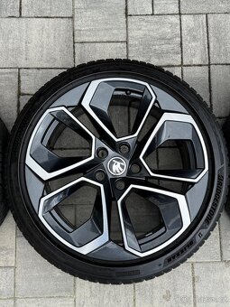 Originální sada zimních kol Škoda Octavia IV - Altair 19" - 3
