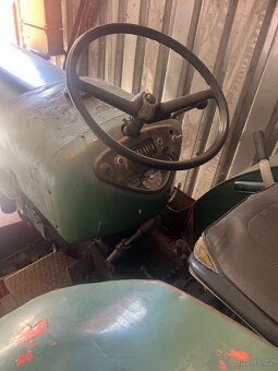 ZETOR 3011 TRAKTOR VETERÁN - 3