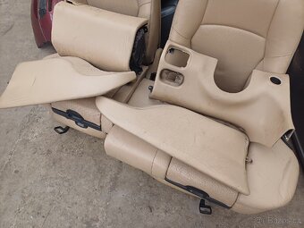 Kompletní interiér na Mercedes w203 - 3