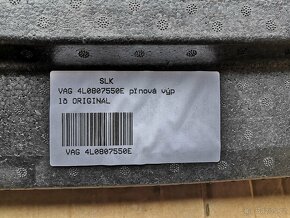 Predný absorbér nárazníka Audi Q7 4L - 3