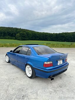 BMW E36 325i - 3