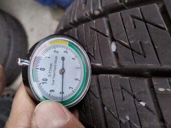 215/65/15C celorocni pneu UNIROYAL 215/65 R15C - 3
