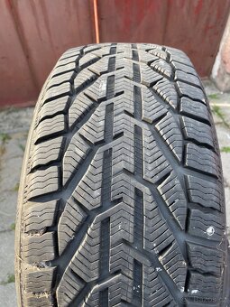 225/45 R17 zimní - 3