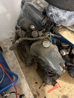 Předválečný Triumph B200 + Díly - 3