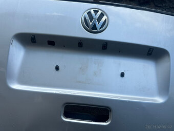 VW CADDY zadní víko kufru bez koroze - 3