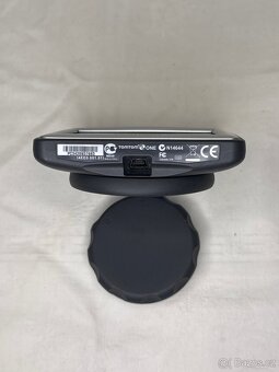 🧭 TomTom-GPS navigace s držákem a nabíječkou - 3