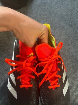 Turfy Adidas Predator club TF - 3