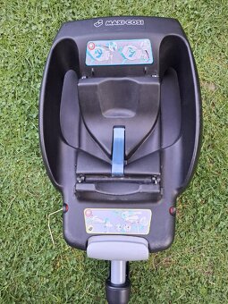 Dětská autosedačka(vajíčko) + isofix - 3